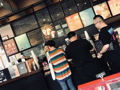 -星巴克(镇江丹阳金鹰天地店)