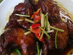 -芦茨金富饭庄·25年老字号·专做稻草鸡