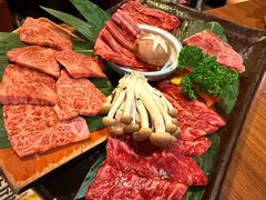 -炼火烤肉店