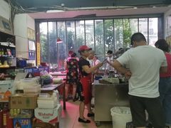 -周良天山牛杂城(天山路总店)