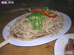 卤豆皮-方集蒲家卤肉锅巴