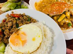 -Dang restaurant (patong phuket)