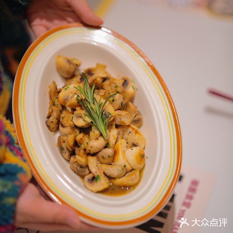 哦莫 ❗这家料理店被拿捏住了🤏🏻
