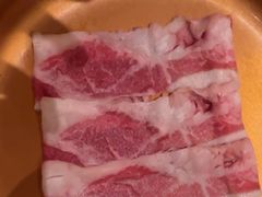 -牛YO寿喜烧·铁板烧和牛火锅自助(市府恒隆店)