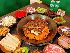 -渝井巷重庆老火锅(沈阳吉祥店)