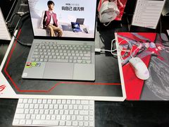 -ROG玩家国度(美罗城店)