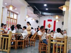 大堂-好帮厨·下饭浏阳菜·坚持现炒(月湖店)