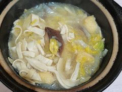 -阿隆煲店(秀仁苑店)