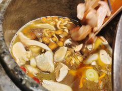 -芸山季·云南山珍菌火锅(人民广场来福士店)