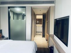 -雅宜酒店(广州黄埔大沙东地铁站店)
