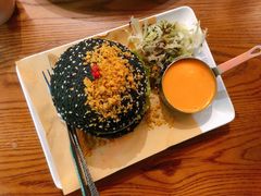 瀑布芝士牛肉汉堡-肥韬茶餐厅(南山mini店)