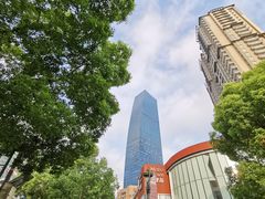 -上海龙之梦万丽酒店