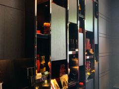 -Salon de The de Joel Robuchon(外滩18号店)