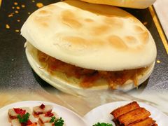 -唐猫庭院·千年陕菜(大唐不夜城店)