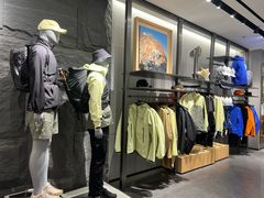 -ARC'TERYX始祖鸟(北京王府中环店)