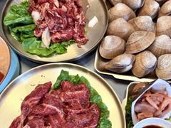 -围炉肉舍•炭烤活鳗•丹东海鲜烤肉(步行街店)