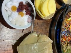 -四小区火锅·巷子里的重庆火锅(花照壁店)