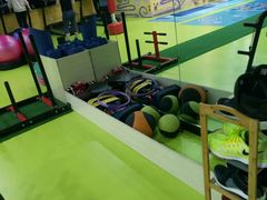 -RoMan罗马健身工作室(莘庄店)