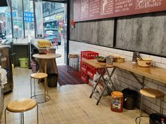 用餐区-白露塘杀猪粉(药王街店)