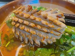 -扎起市井老火锅(乐山总店)
