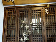 门面-泉畔人家·老济南经典鲁菜(大明湖店)