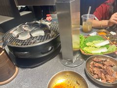 -草家酱蟹炭火烤肉店(珲春南路二店)
