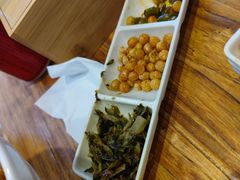 小配菜-湘人龙记老长沙米粉(鸟巢店)