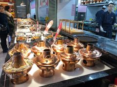 自助取餐区-街角等你.大连海鲜烧烤(西安路店)