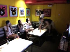 -百威KTV(恒福路店)