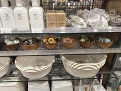 -MUJI无印良品(西湖银泰城店)