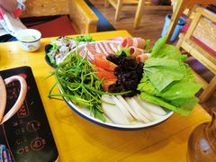 -民食香·腊排骨野生菌美食(木府店)