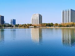 -南翔镇银翔湖公园