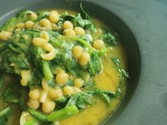豌豆黄浸豌豆尖-半山腰·云南菜(侨福芳草地店)
