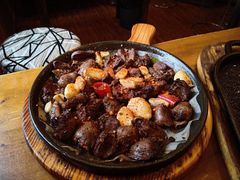 -老东镇啤酒屋海鲜加工·蒸汽海鲜·海鲜烧烤(台东店)