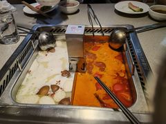-海底捞火锅(新松江路店)