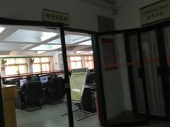 -荔湾区图书馆(周门馆)