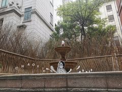 -潮一不贰·法式甜品·生日蛋糕·西式简餐(外滩店)