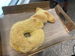 -奈雪的茶(湖滨银泰in77C区PRO店)