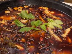 -云溪河冷锅鱼(成都玉林小吃街店)