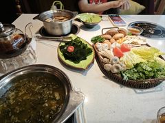 -一叶一世界·素食餐厅(锦华万达店)