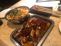 -喝丢一只鞋辣炒海鲜小烧烤(三八广场店)