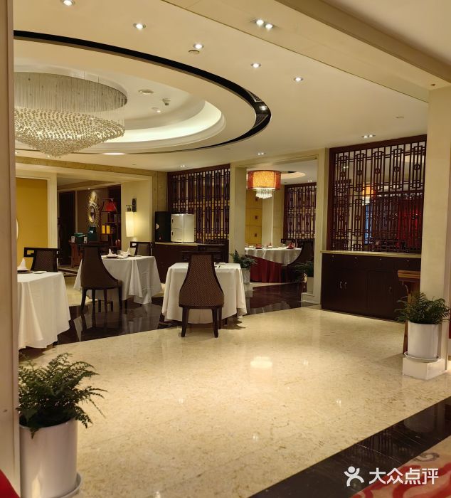 国贸格兰维大酒店-山城映像中餐厅(青年路店)图片