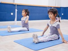 -艺彩童馨舞蹈培训学校(西湖道校区)