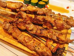-乡村馕坑肉·烧烤·新疆菜·本地人更爱吃(阿勒泰首店)