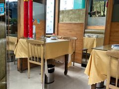 -崴海渔村(虹梅路店)