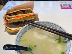 -驴公驴婆(曹杨店)