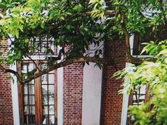 -香港大学