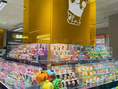 -泡泡玛特POPMART(蓝色港湾店)