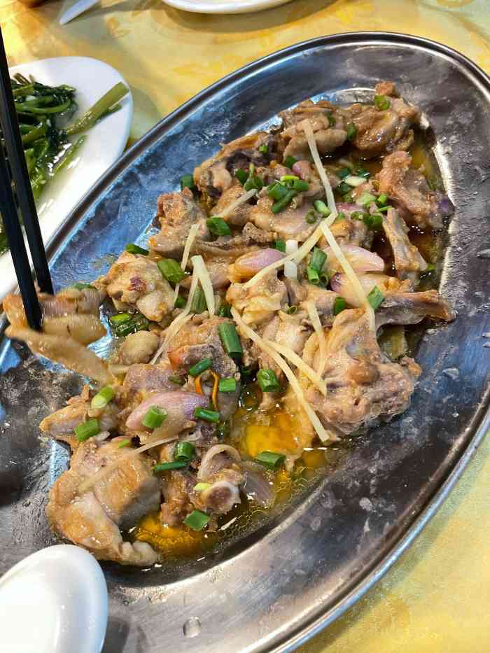 深夜食堂无骨鲫鱼粥(桥东总店)-"味道很好,鲫鱼本来就很鲜甜,无奈刺