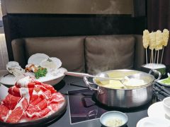 -鲜入唯煮·港式海鲜牛肉火锅(金宝街店)
